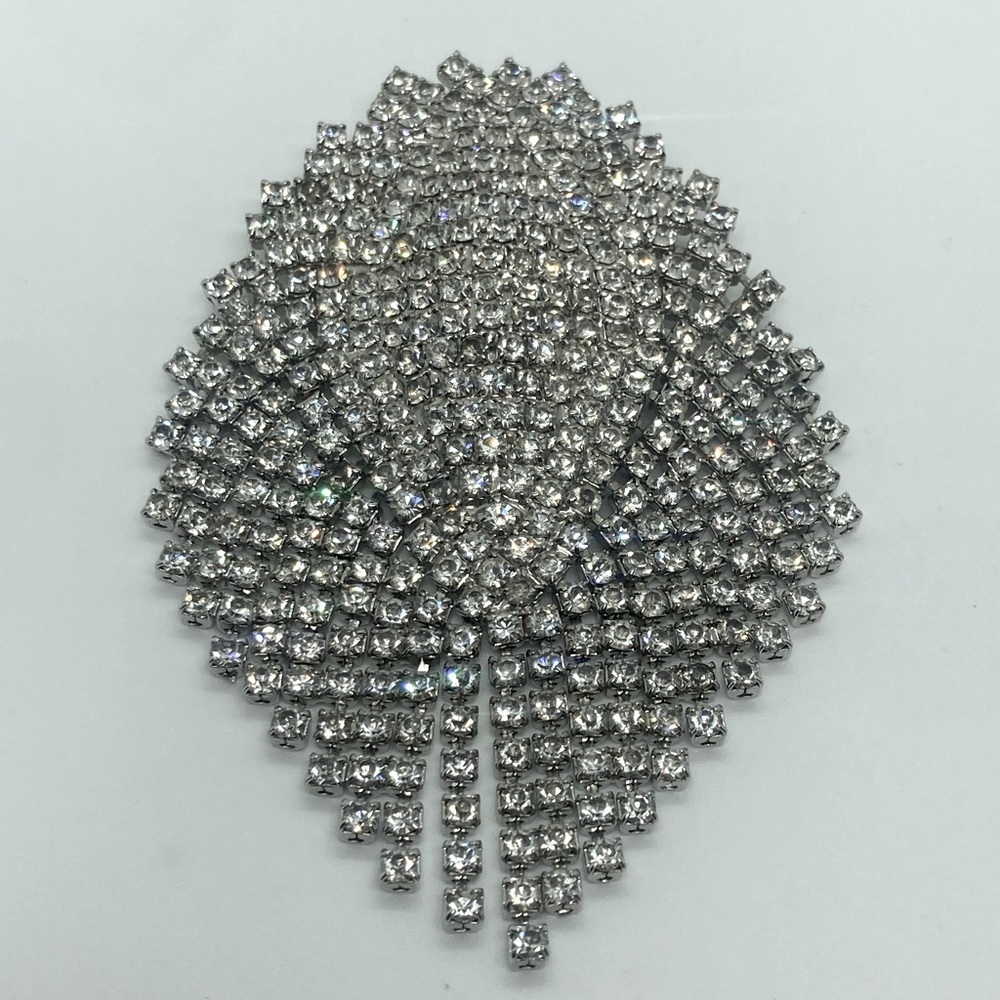 Vtg Rhinstone Kite Shaped Brooch w Fringe Tassels - 4” Length